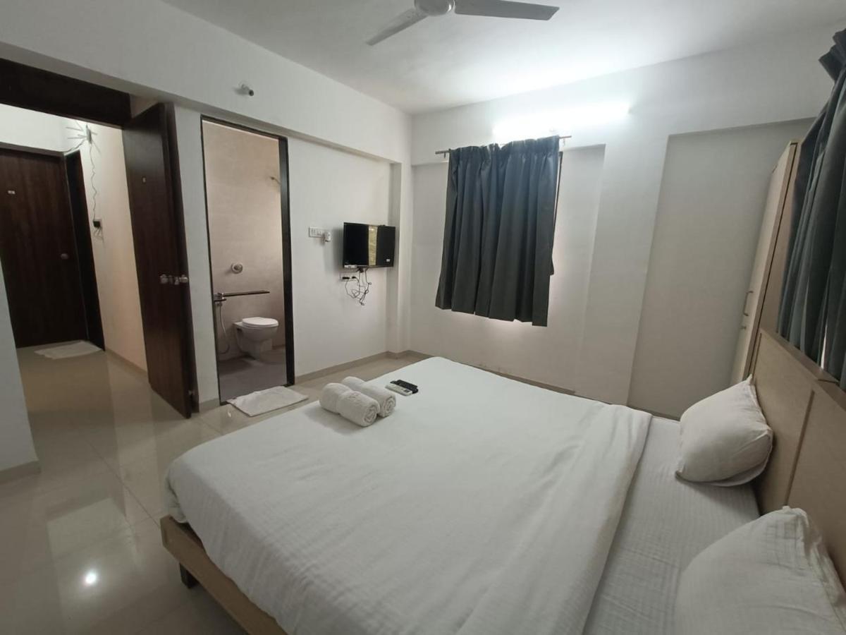 Service Apartments, Baner, Pune Exteriör bild